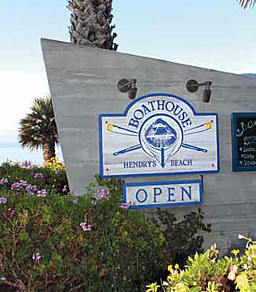 Boathouse Hendry's Beach - Commercial Sign Award